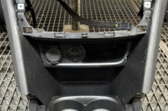 Planche de bord complete PEUGEOT 2008 1