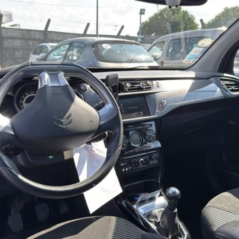 Plage arriere CITROEN C3 2 Photo n°14