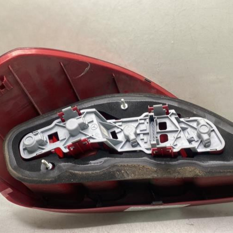 Feu arriere principal gauche (feux) MERCEDES CLASSE A 169 Photo n°2