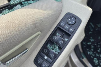 Feu arriere principal gauche (feux) MERCEDES CLASSE A 169