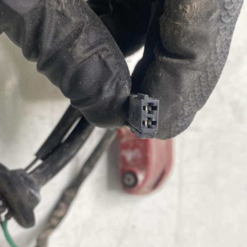 Feu arriere stop central OPEL MOKKA 1 Photo n°3