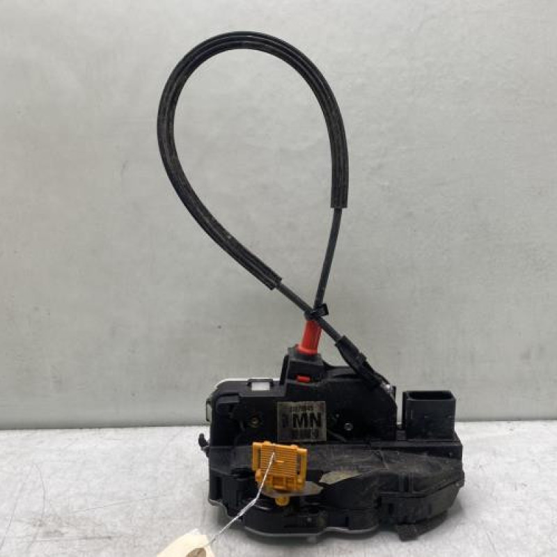 Serrure arriere gauche OPEL MOKKA 1 Photo n°1