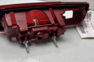 Feu arriere stop central NISSAN PRIMASTAR 2