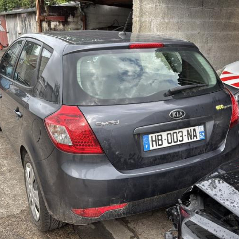 Feu arriere principal droit (feux) KIA PRO-CEED 1 Photo n°8