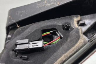 Feu arriere secondaire droit (feux) PEUGEOT 3008 1