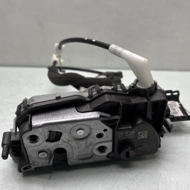 Serrure arriere droit PEUGEOT 3008 1 Photo n°1