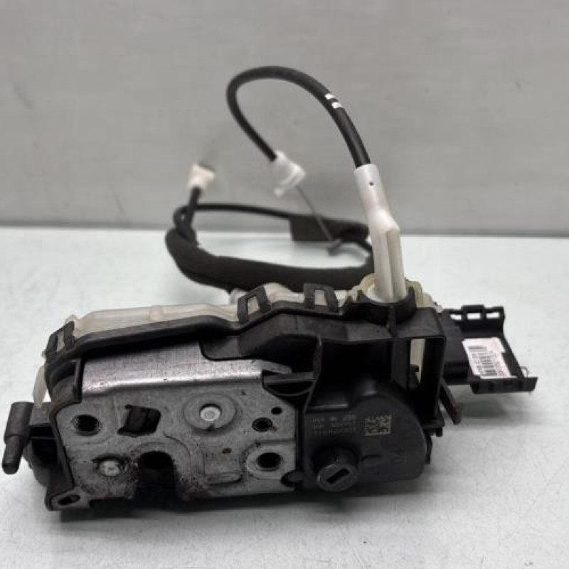 Serrure avant droit PEUGEOT 3008 1 Photo n°1