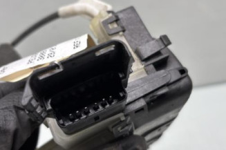 Serrure avant gauche PEUGEOT 3008 1