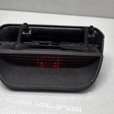 Feu arriere stop central DACIA SANDERO 1