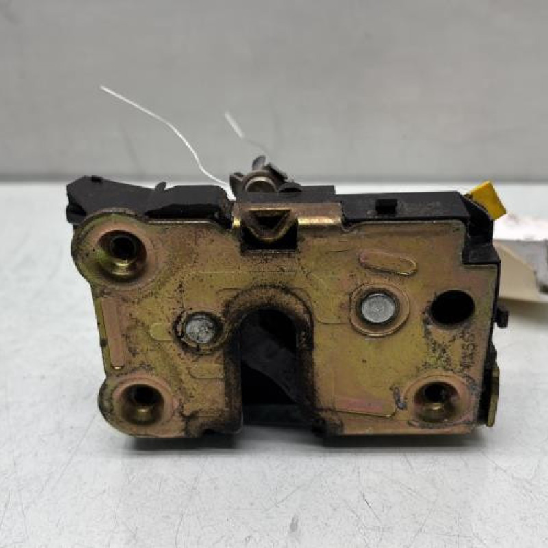 Serrure avant gauche RENAULT KANGOO 1 Photo n°1