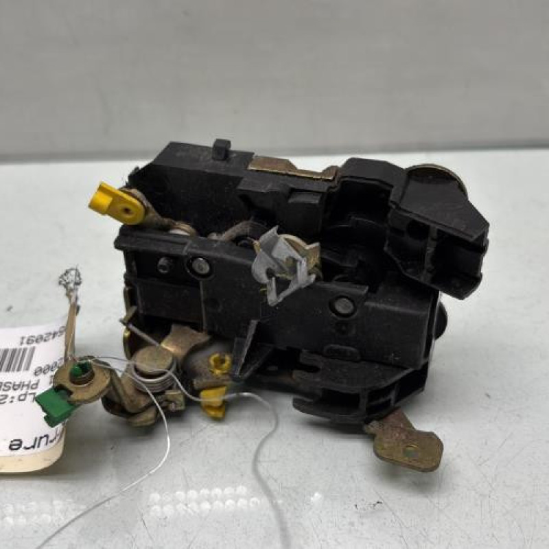 Serrure avant gauche RENAULT KANGOO 1 Photo n°2