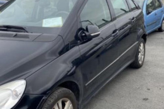 Porte arriere droit MERCEDES CLASSE B 245