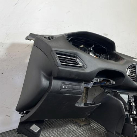 Planche de bord complete PEUGEOT 308 2