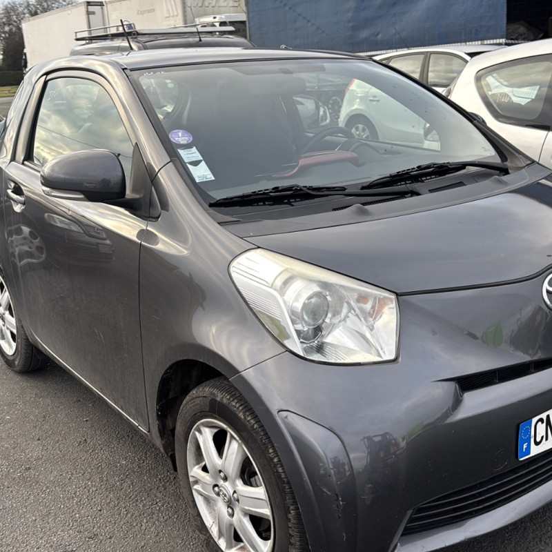 TOYOTA IQ 1.0i - 12V Photo n°3