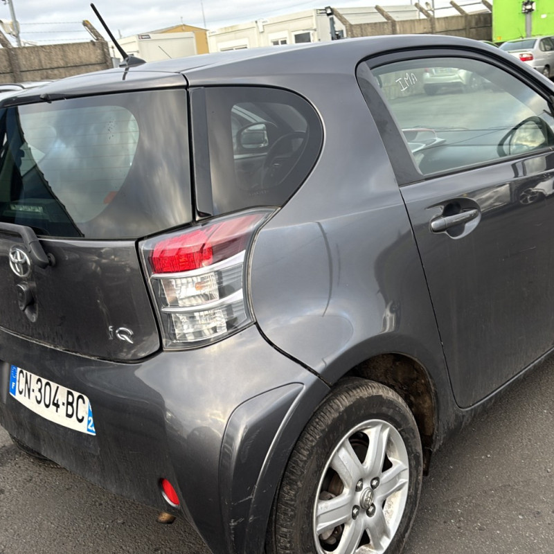 TOYOTA IQ 1.0i - 12V Photo n°5