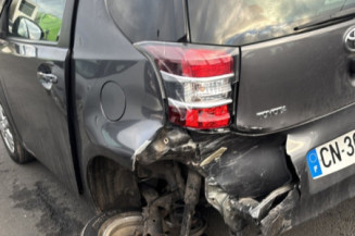 TOYOTA IQ 1.0i - 12V