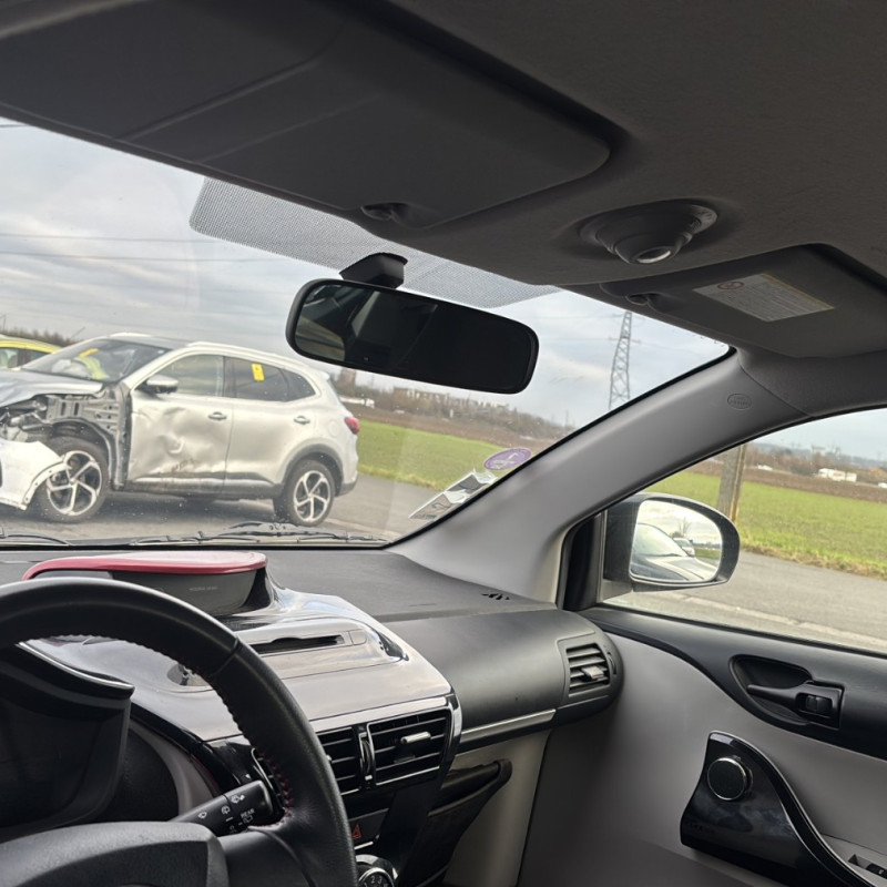 TOYOTA IQ 1.0i - 12V Photo n°14