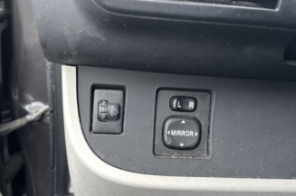 TOYOTA IQ 1.0i - 12V