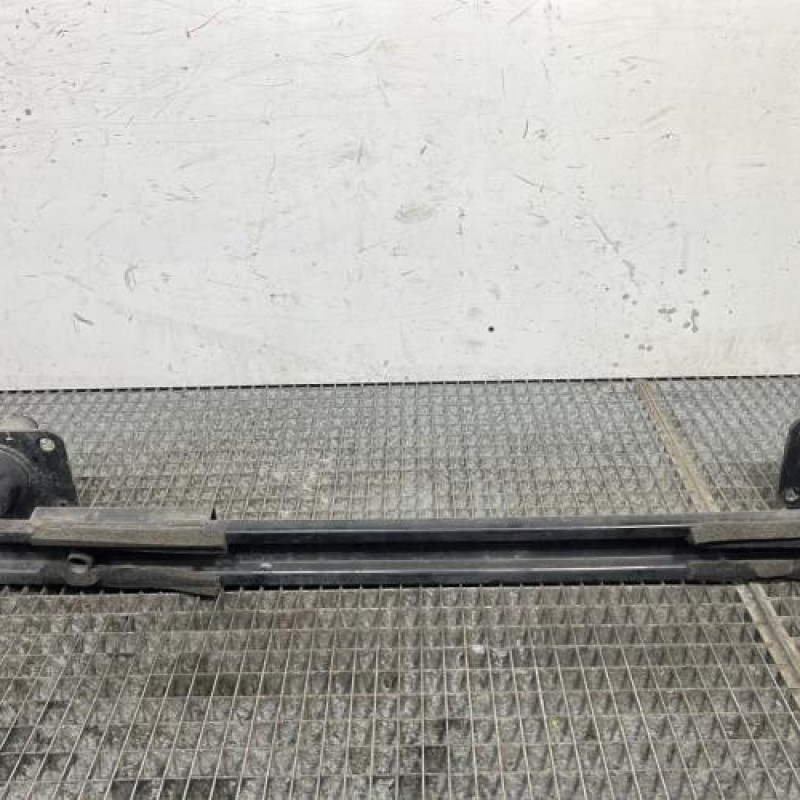 Renfort pare choc avant (traverse) PEUGEOT 5008 1 Photo n°4