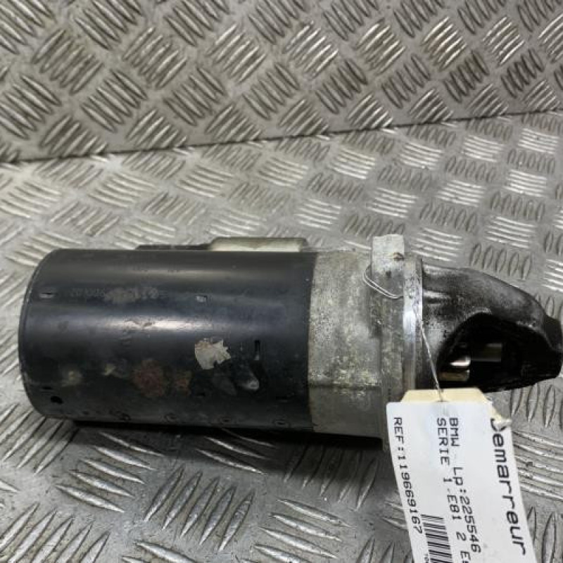 Demarreur BMW SERIE 1 E81 Photo n°1