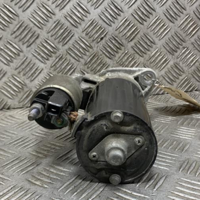 Demarreur BMW SERIE 1 E81 Photo n°3