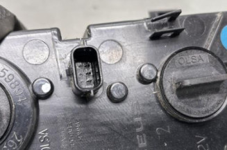 Feu de recul gauche NISSAN PRIMASTAR 2