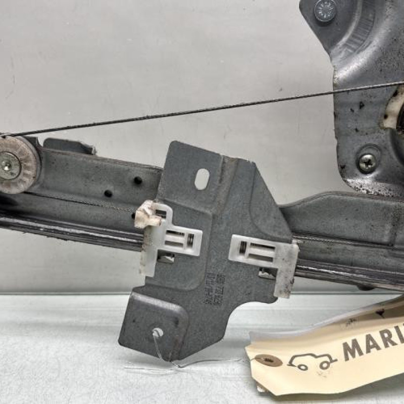 Leve vitre electrique avant gauche DACIA SANDERO 1 Photo n°2