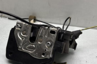 Serrure avant droit MERCEDES CLASSE C 203 Photo n°1