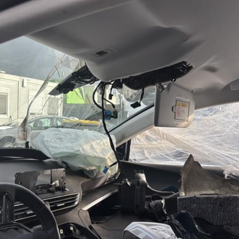 Custode arriere droit PEUGEOT 5008 2 Photo n°16