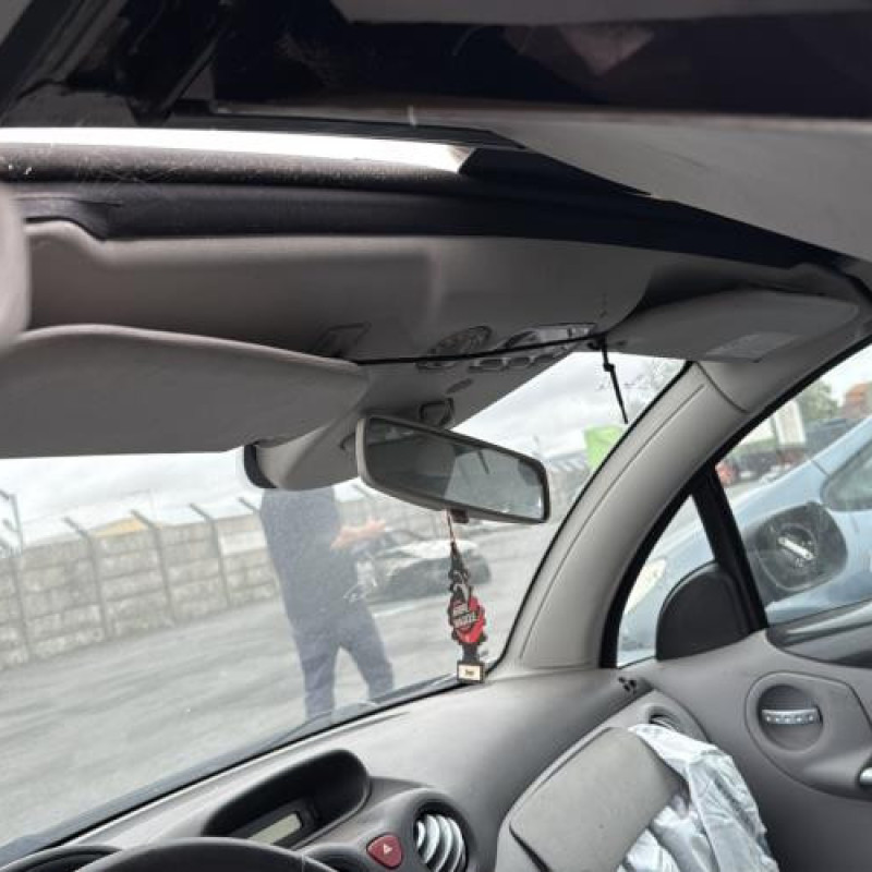 Leve vitre electrique avant gauche CITROEN C3 PLURIEL Photo n°11