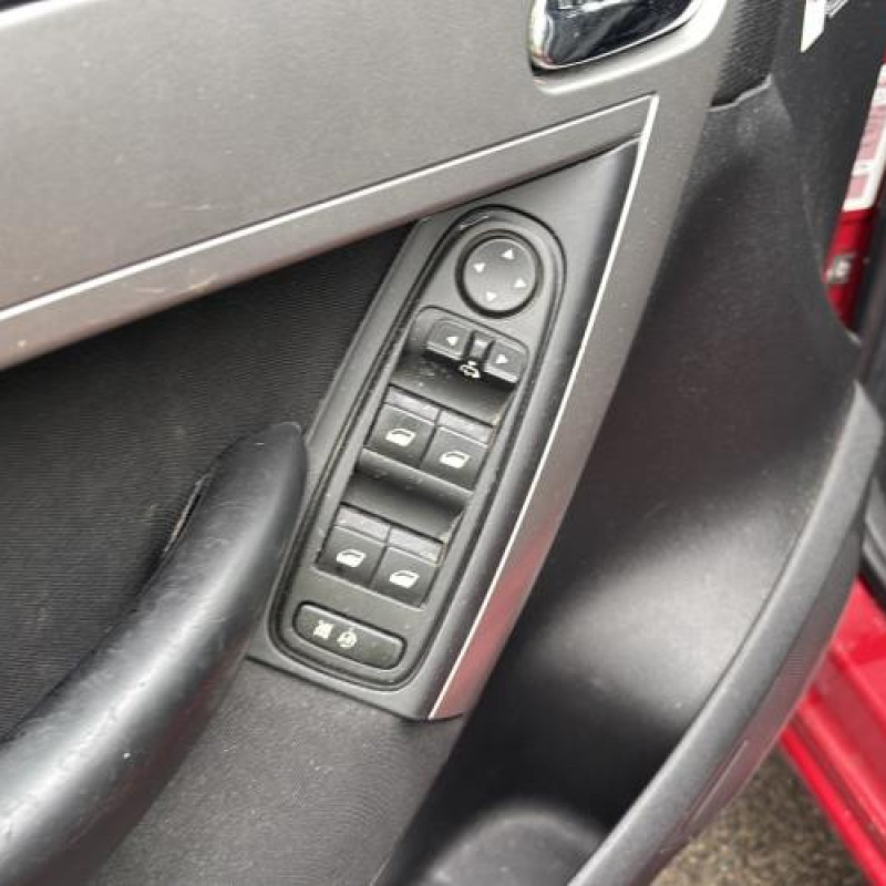 Etrier arriere droit (freinage) CITROEN C4 GRAND PICASSO 1 Photo n°11