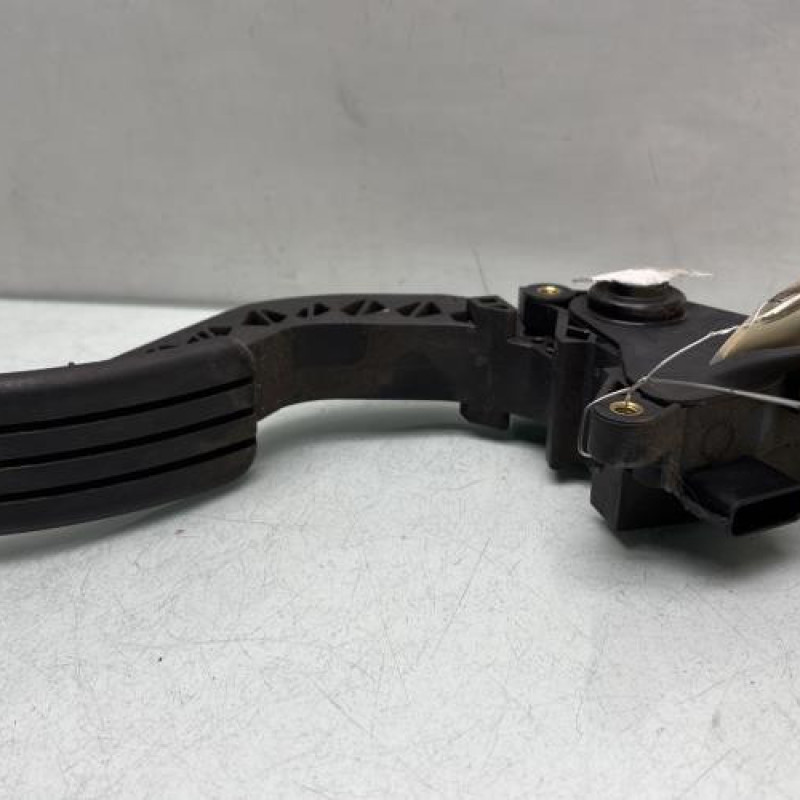 Pedale d'accelerateur RENAULT SCENIC 3 Photo n°1