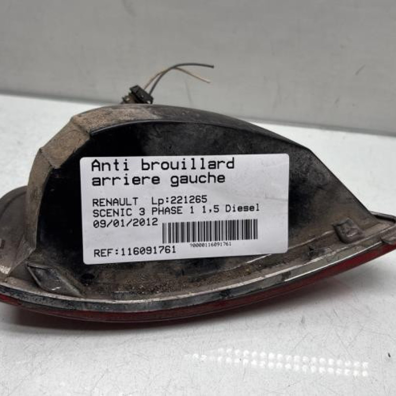 Anti brouillard arriere gauche RENAULT SCENIC 3 Photo n°3