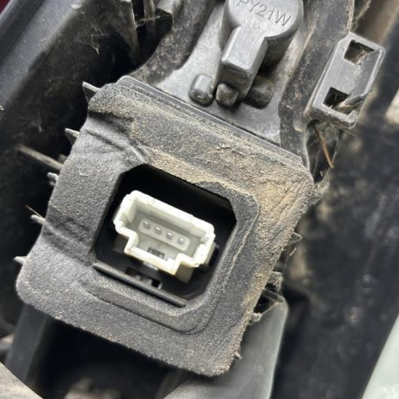 Feu arriere principal droit (feux) RENAULT SCENIC 3 Photo n°3