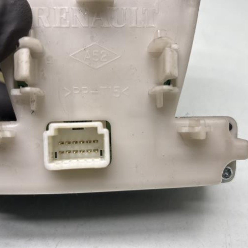 Bouton de warning RENAULT LAGUNA 3 Photo n°4