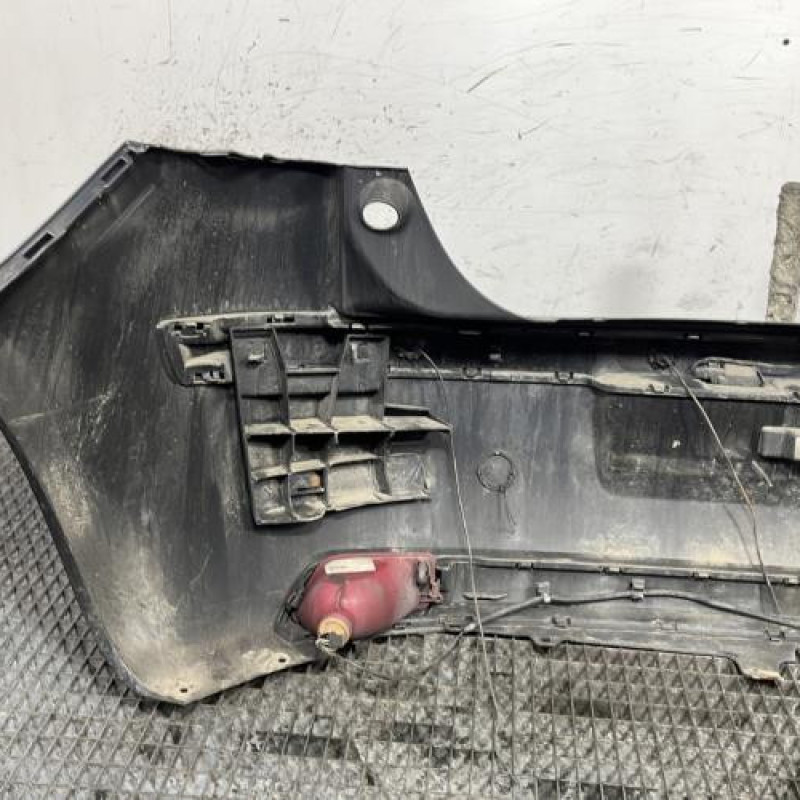 Pare choc arriere CITROEN C4 1 Photo n°6