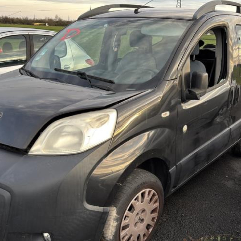 Porte avant gauche PEUGEOT BIPPER Photo n°7