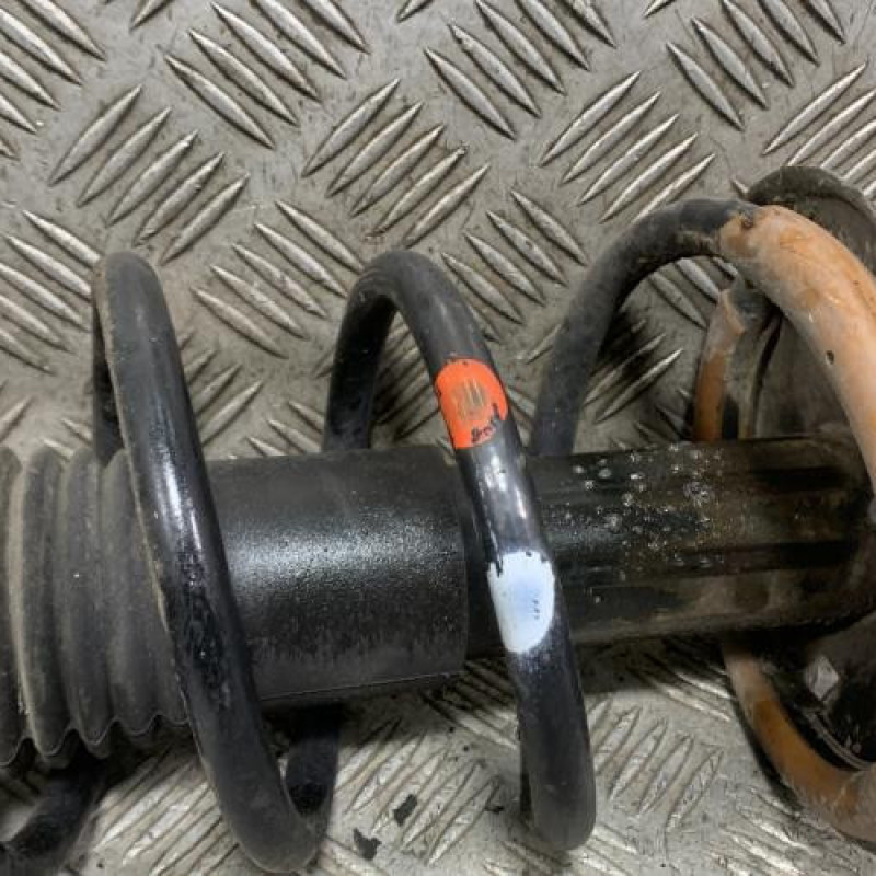 Amortisseur avant gauche DACIA DUSTER 1 Photo n°2