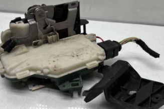 Serrure avant gauche VOLKSWAGEN GOLF 4