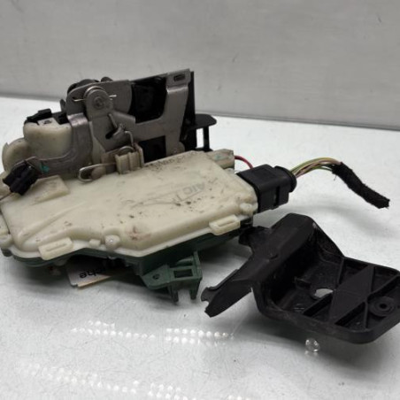 Serrure avant gauche VOLKSWAGEN GOLF 4