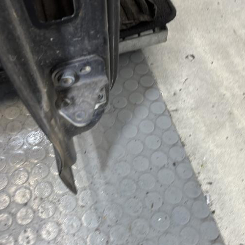 Porte avant droit VOLKSWAGEN POLO 4 Photo n°6