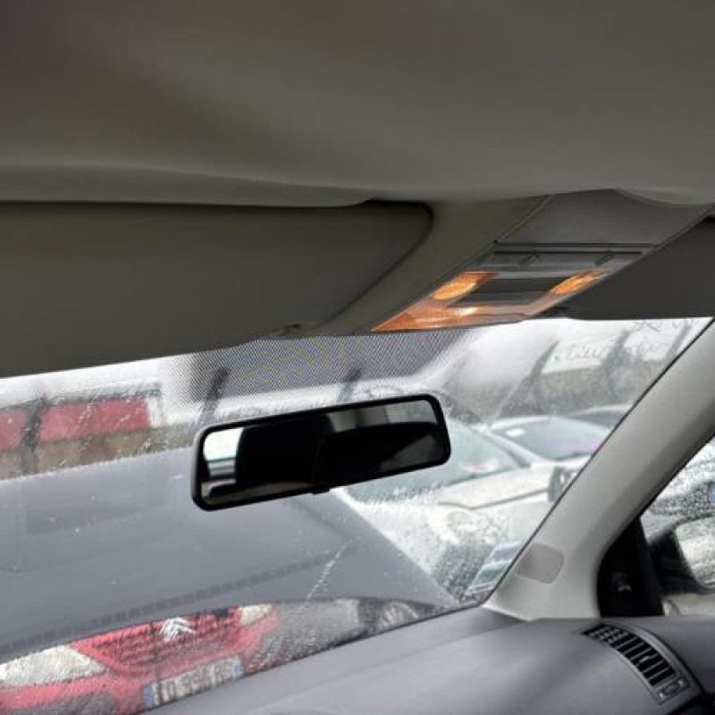 Porte avant droit VOLKSWAGEN POLO 4 Photo n°19