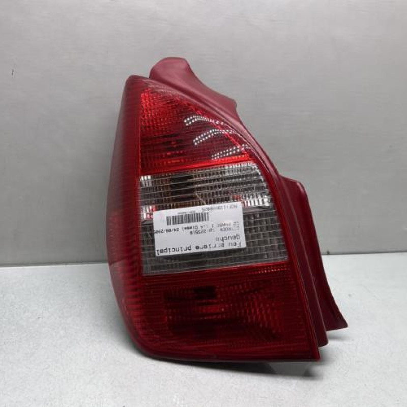 Feu arriere principal gauche (feux) CITROEN C2 Photo n°1