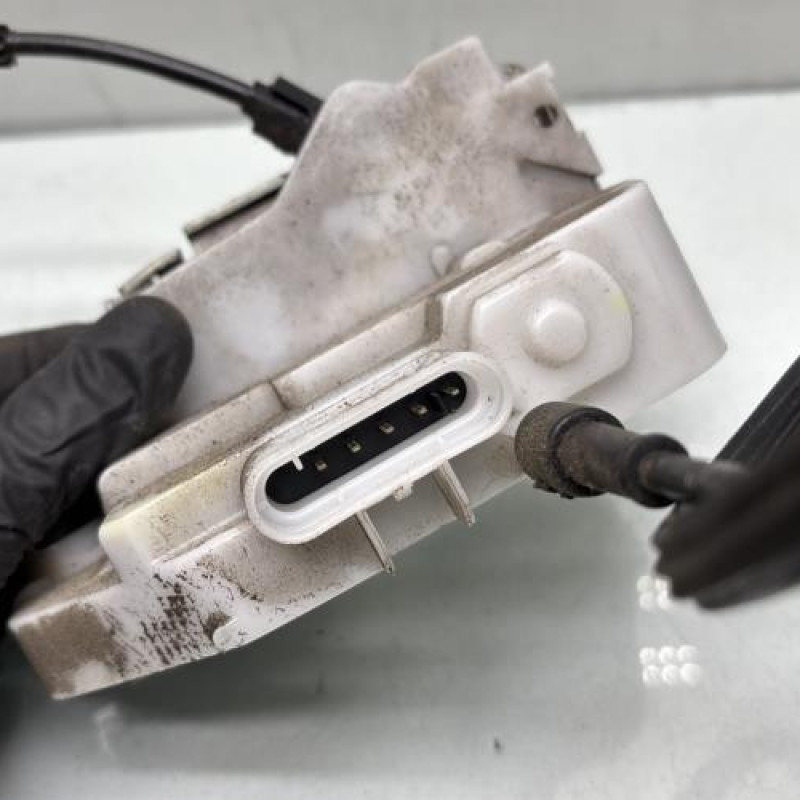 Serrure avant gauche CITROEN C2 Photo n°4