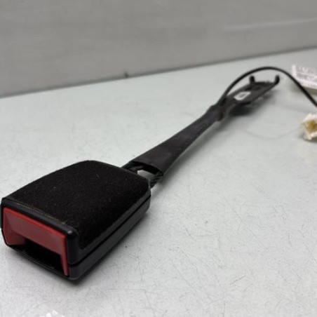 Attache ceinture avant gauche PEUGEOT 3008 1 Photo n°1