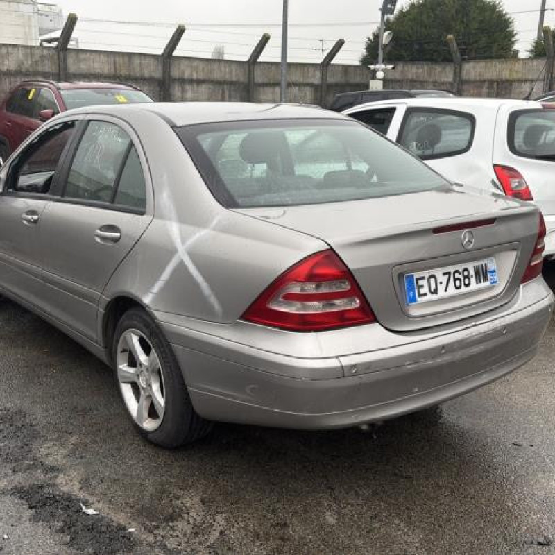 Anti brouillard droit (feux) MERCEDES CLASSE C 203 Photo n°7