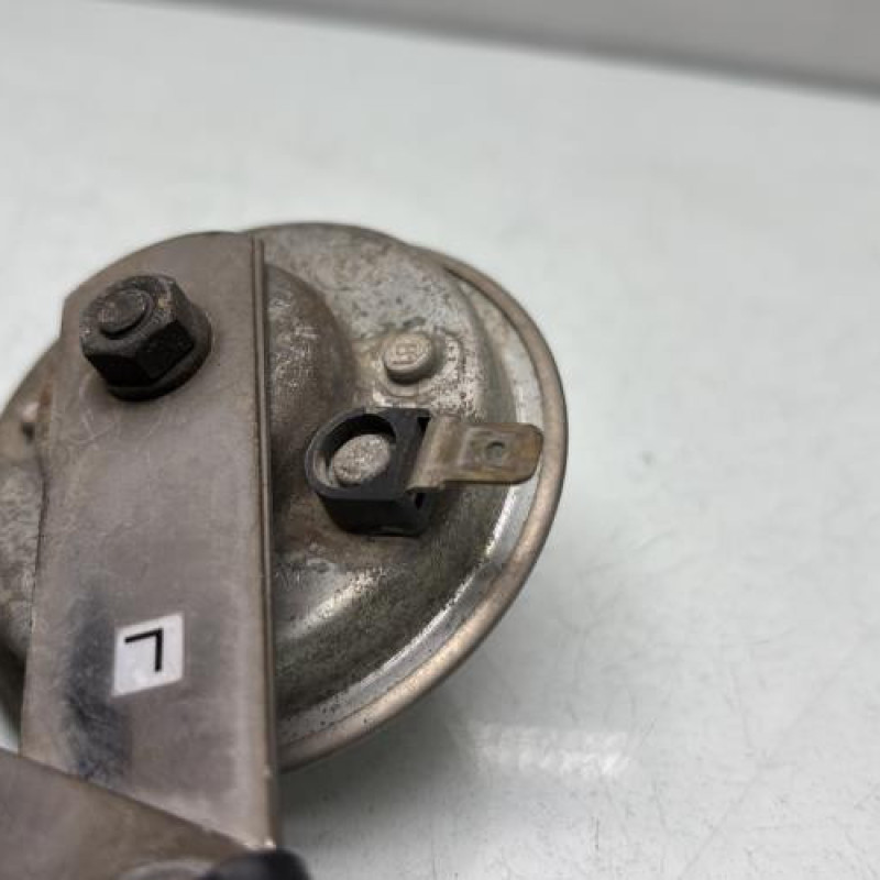 Avertisseur/Klaxon MITSUBISHI L 200 3 Photo n°3