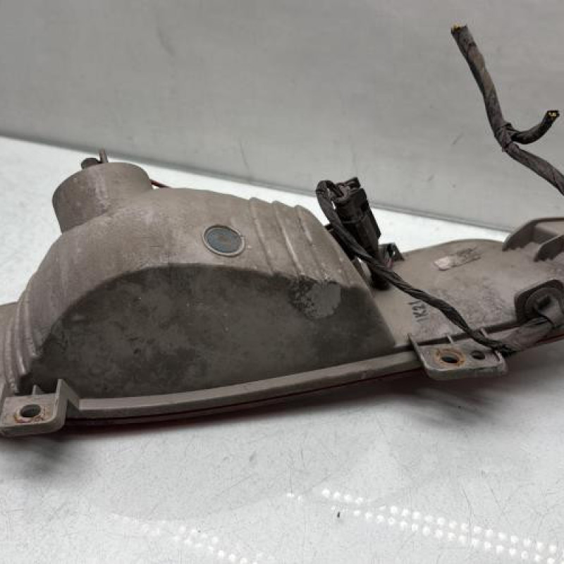 Anti brouillard arriere CHEVROLET CRUZE Photo n°3