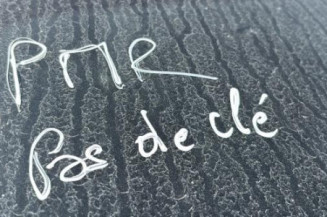 Commodo d'essuie glaces FORD FIESTA 6