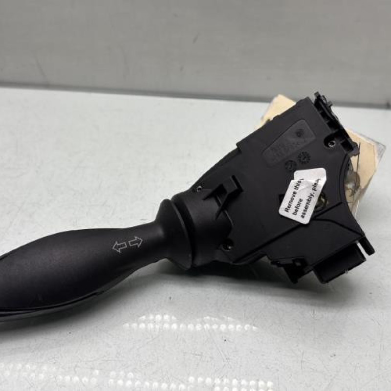 Commodo phare FORD FIESTA 6 Photo n°1